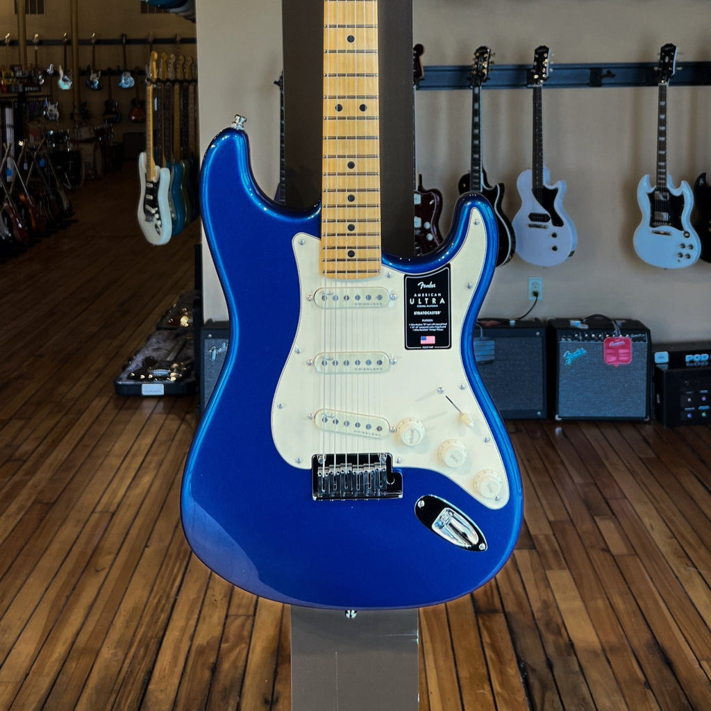 ★Component Relic CobraBlue Stratocaster American Ultra Stratocaster – Cobra Blue w/Maple – Dave's