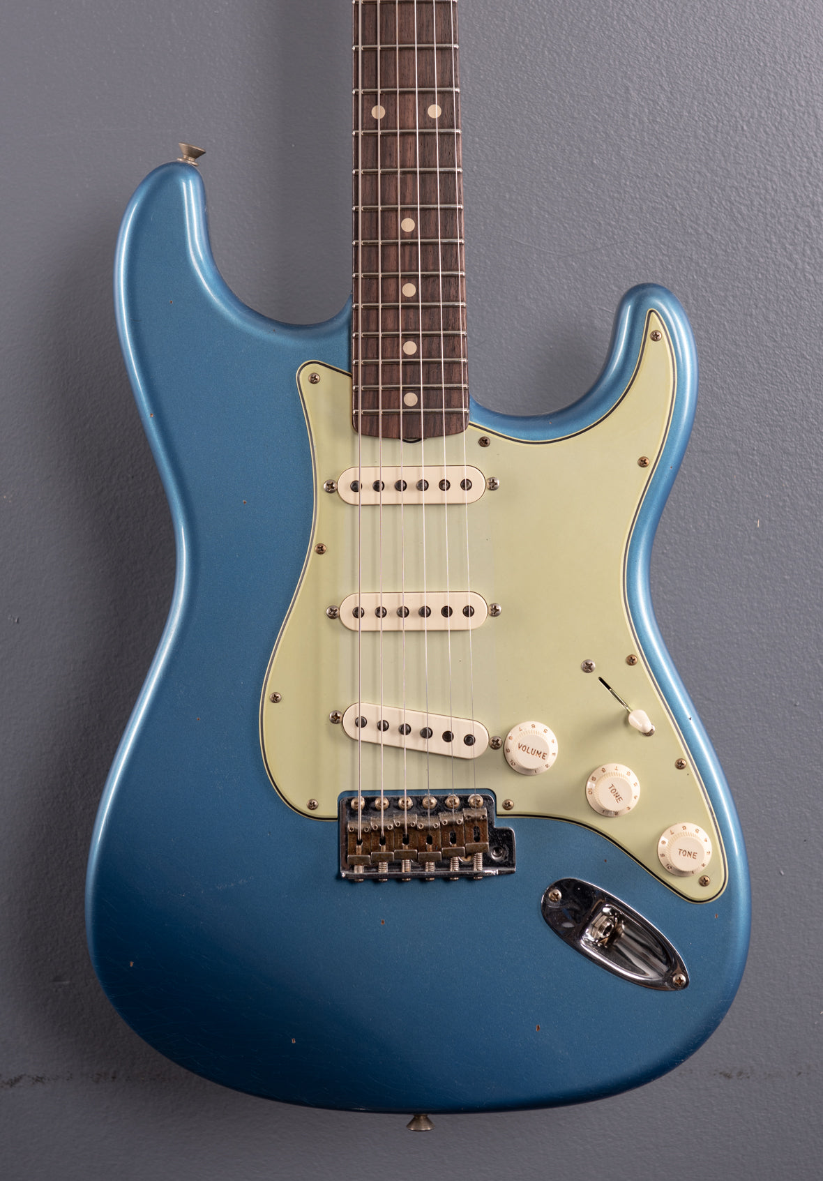 1960 Journeyman Relic Stratocaster – Dave's Guitar Shop
