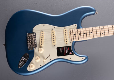 American Performer Stratocaster - Satin Lake Placid Blue