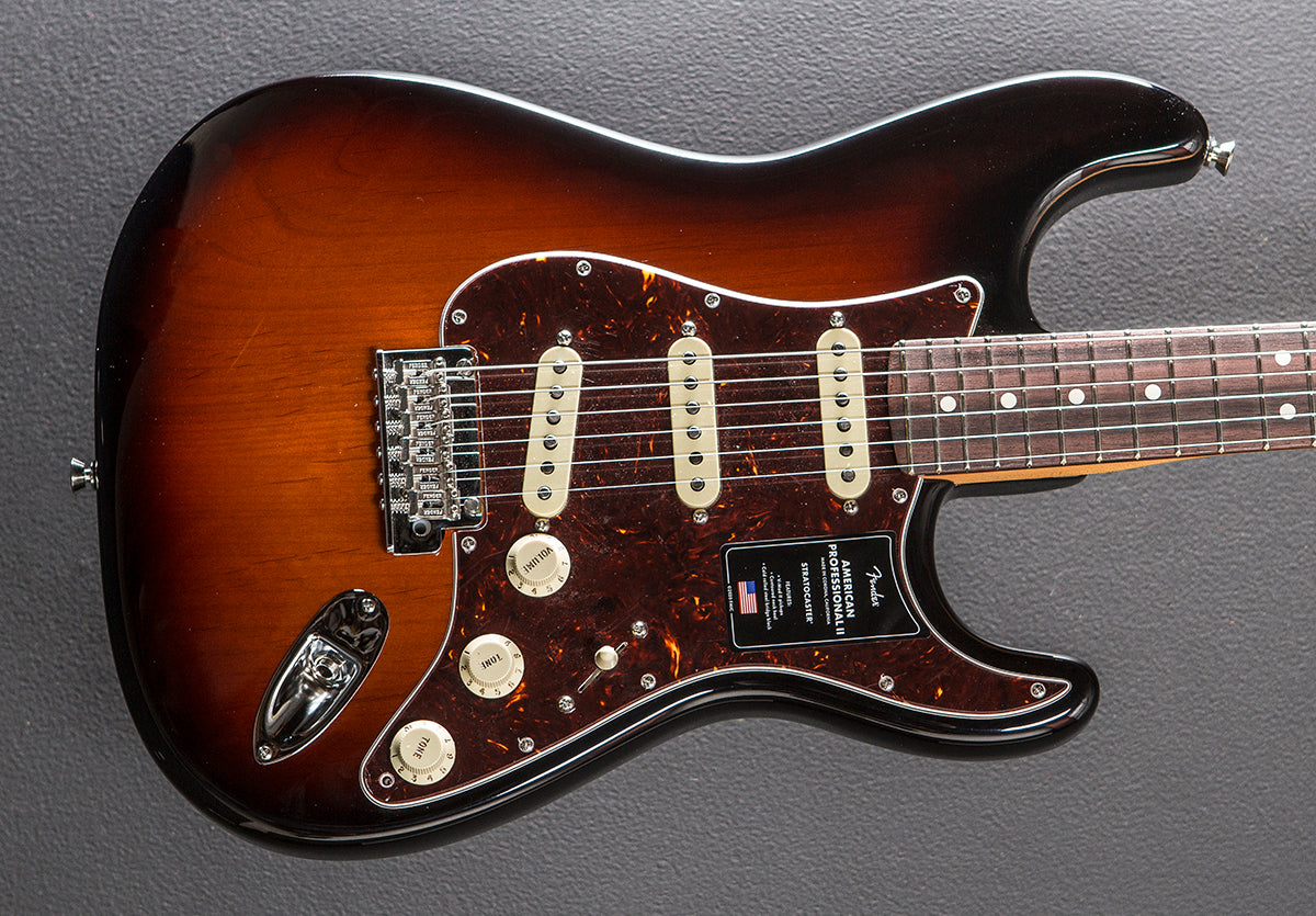 American Professional II Stratocaster – 3 Color Sunburst w/Rosewood