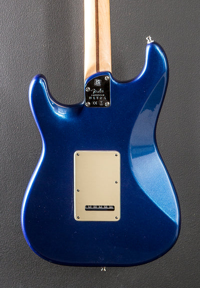 American Ultra Stratocaster – Cobra Blue w/Maple