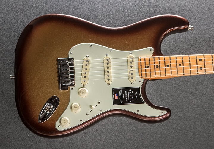 American Ultra Stratocaster – Mocha Burst w/Maple