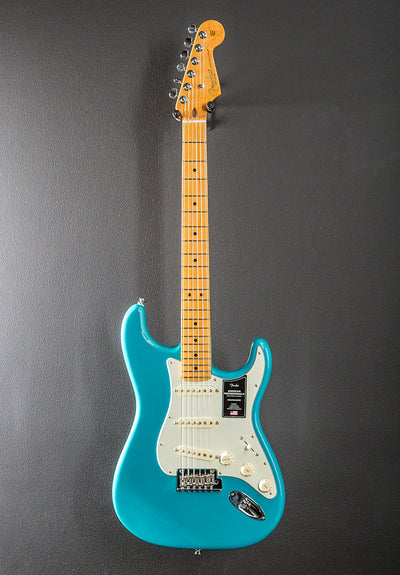 American Professional II Stratocaster – Miami Blue w/Maple