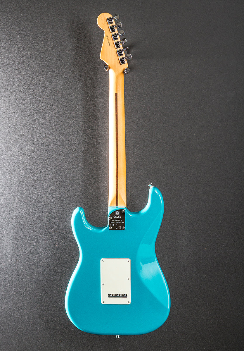 American Professional II Stratocaster – Miami Blue w/Maple