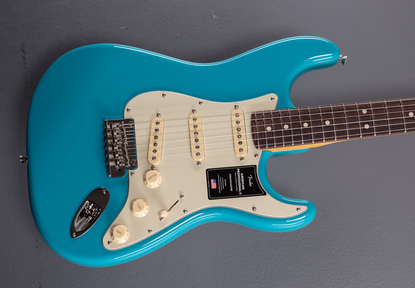 American Professional II Stratocaster - Miami Blue