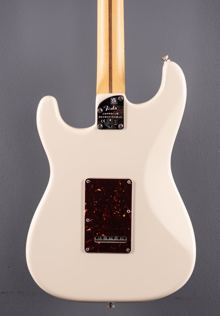 American Professional II Stratocaster HSS - Olympic White w/Maple