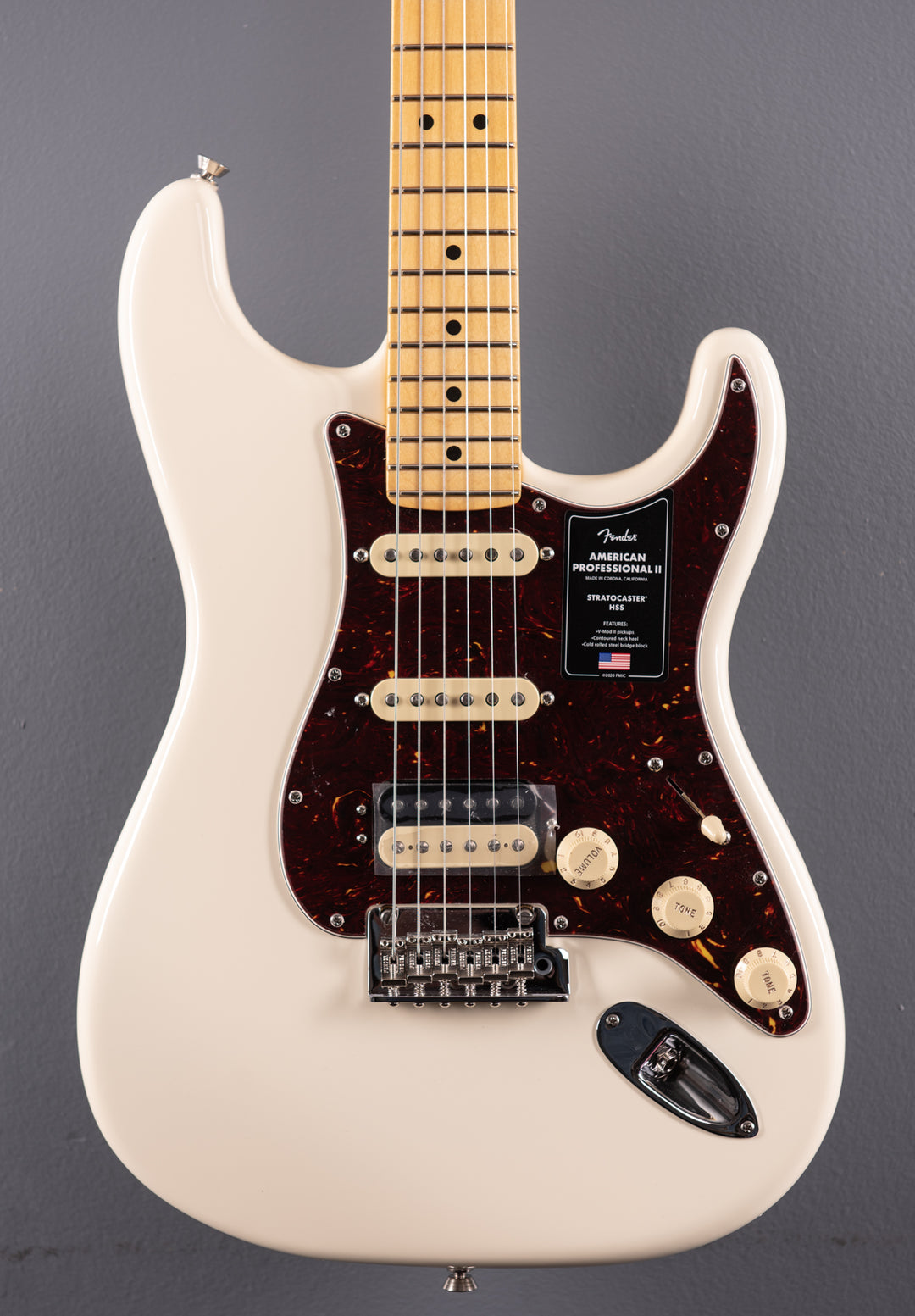 American Professional II Stratocaster HSS - Olympic White w/Maple