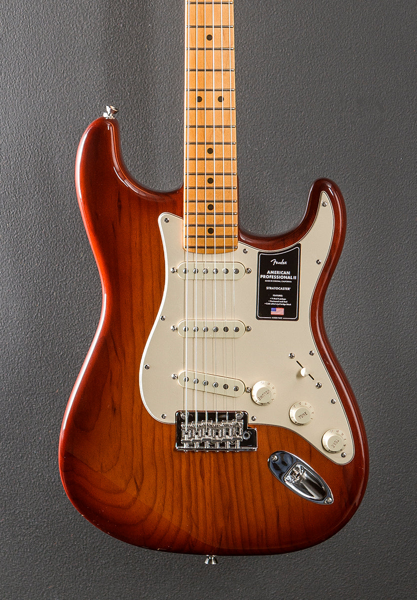 American Professional II Stratocaster Sienna Sunburst w Maple Dave s Guitar Shop