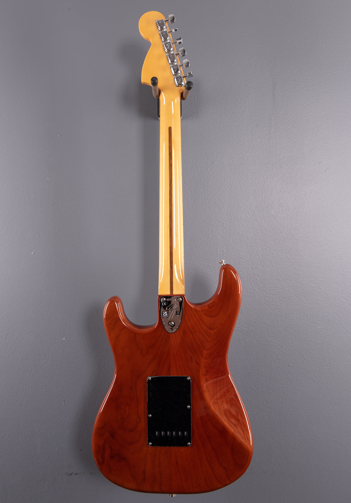 American Vintage II 1973 Stratocaster - Mocha w/Maple