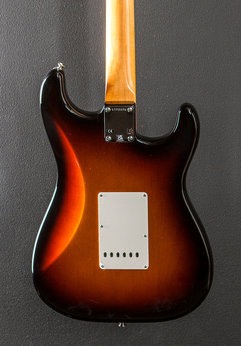 American Vintage II 1961 Stratocaster Left Hand - 3 Color Sunburst