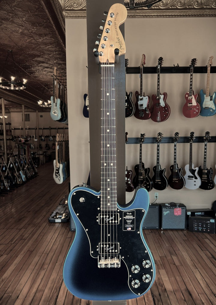 American Professional II Telecaster Deluxe - Dark Night w/Rosewood