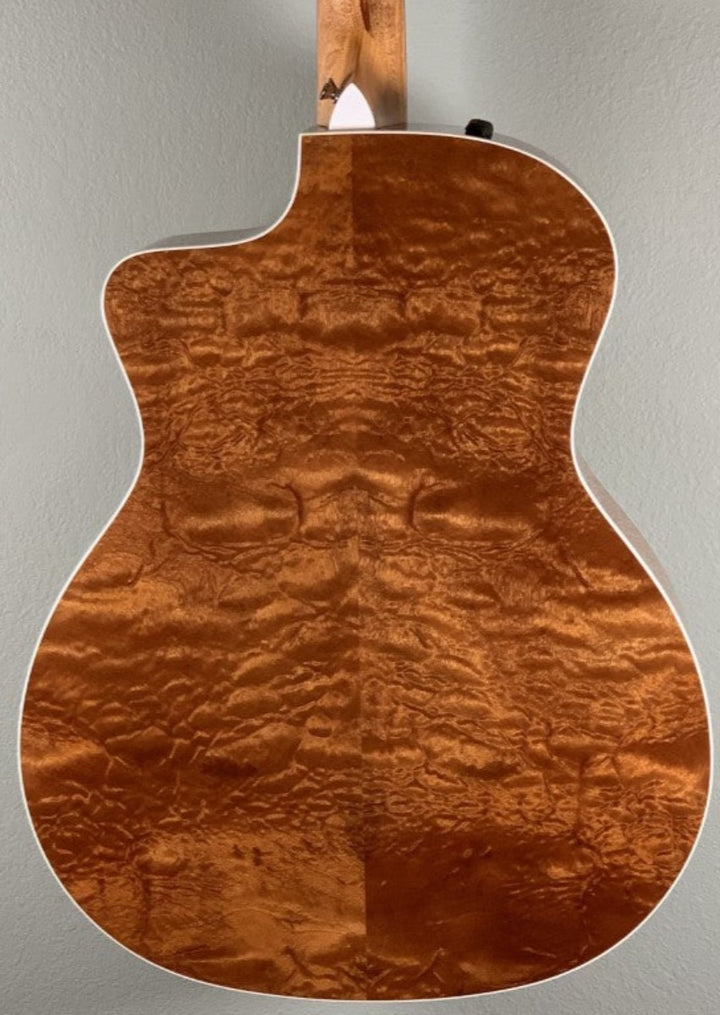 214CE-QS DLX Limited (2022 Model)