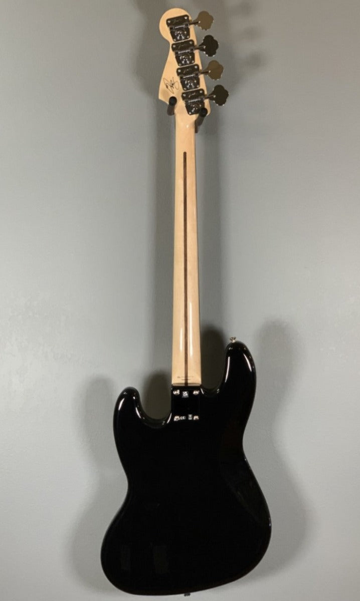 Geddy Lee Jazz Bass - Black – Dave's Guitar Shop