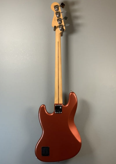 PLAYER PLUS JAZZ BASS®-Aged Candy Apple Red