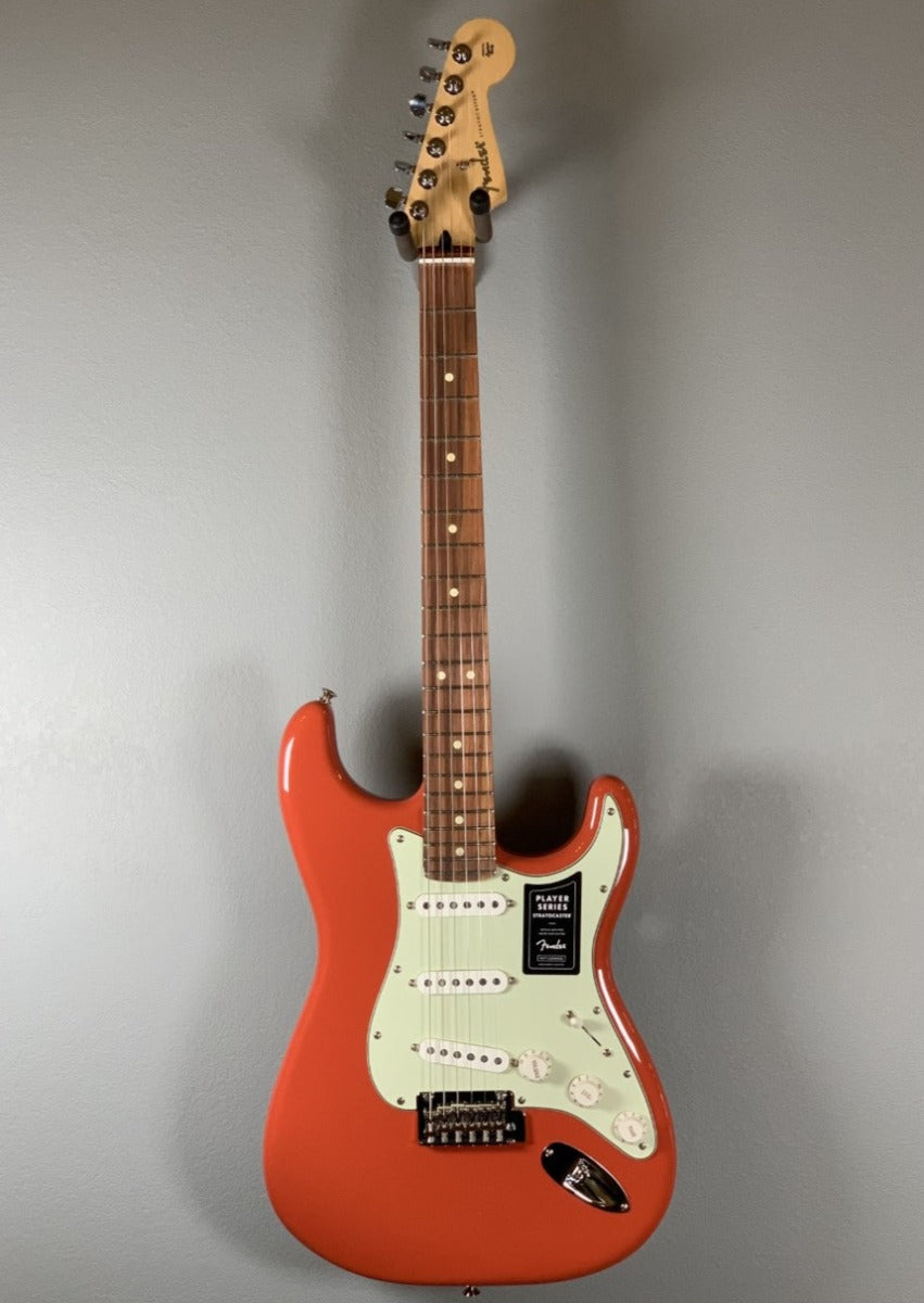 Limited Edition Player Stratocaster-Fiesta Red
