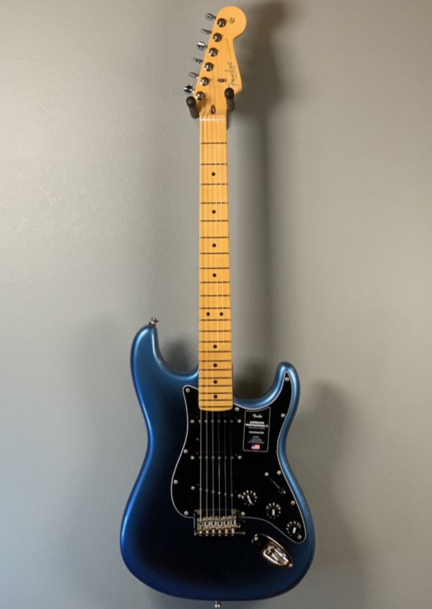 American Professional II Stratocaster - Dark Night