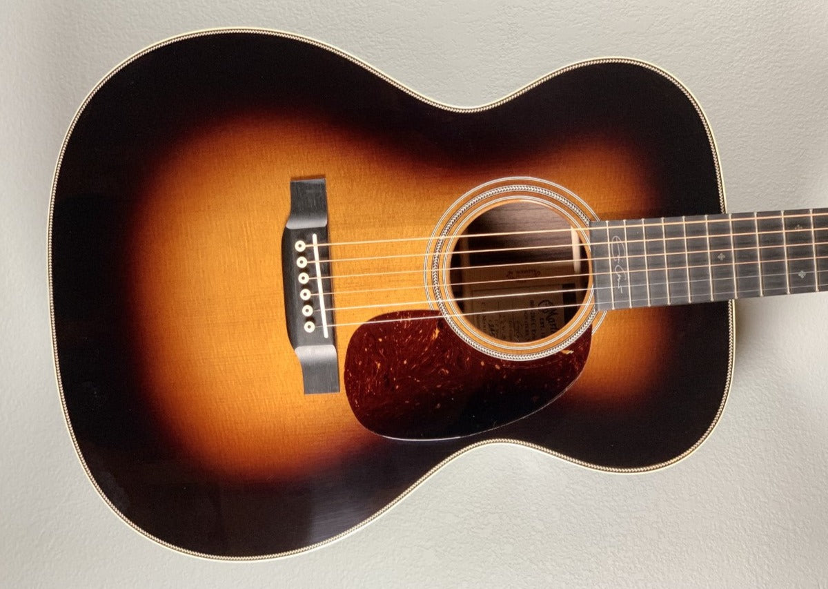 000-28EC Eric Clapton Sunburst